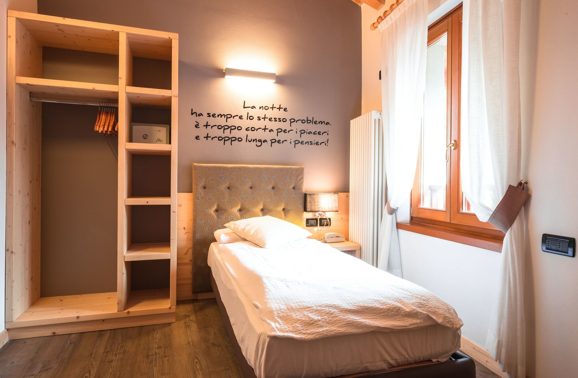 Albergo Maggiorina Bezzecca Exterior photo